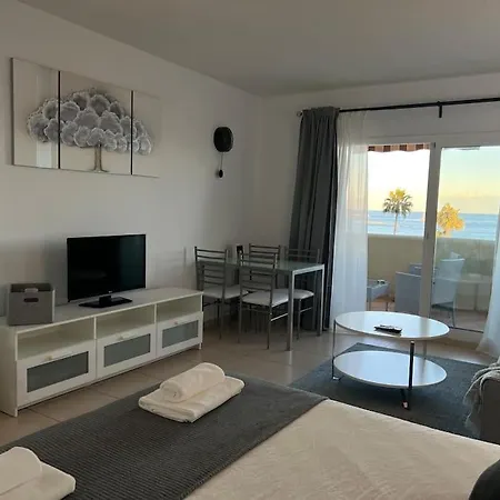 Apartment Benalbeach En La Playa Benalmádena